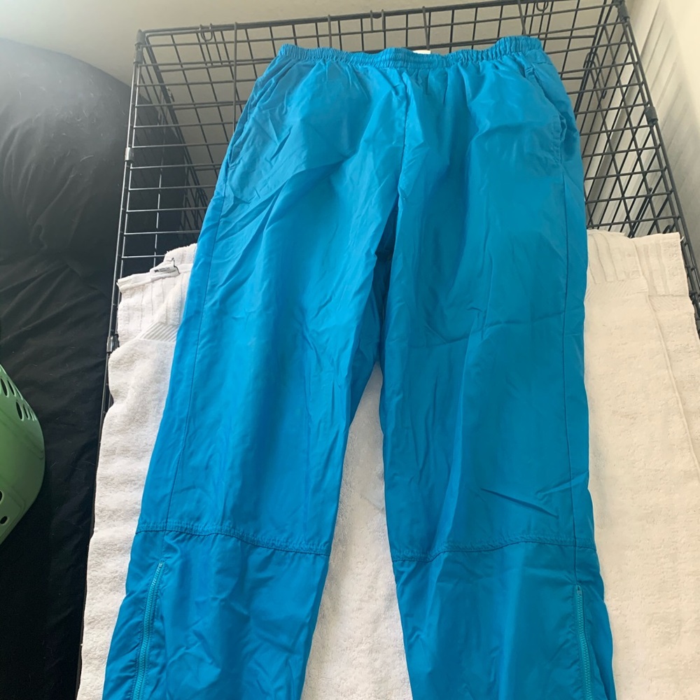 Vintage Nike swoosh pants joggers style